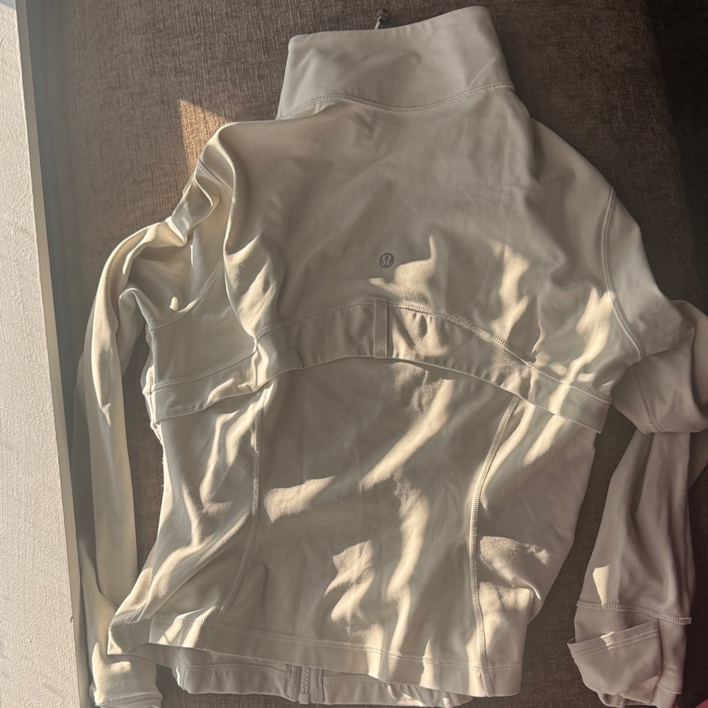 Lululemon Bone Cropped Define Jacket - image 3